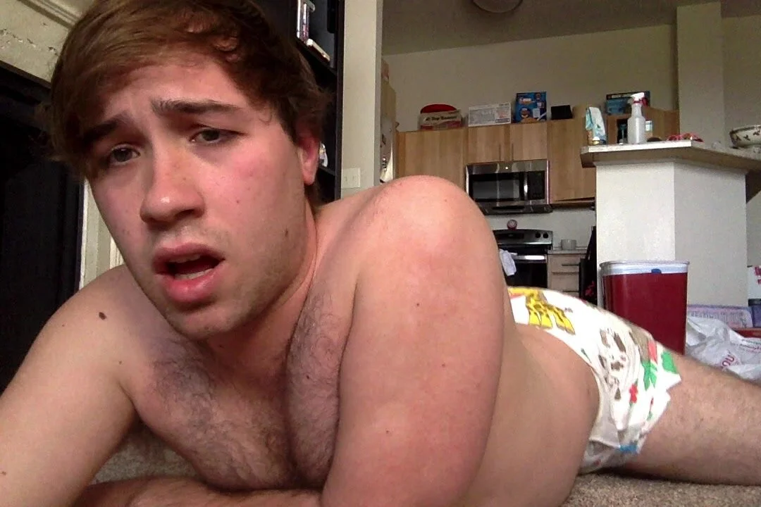 Pathetic soaked diaper faggot humps their wet diaper ThisVid com 