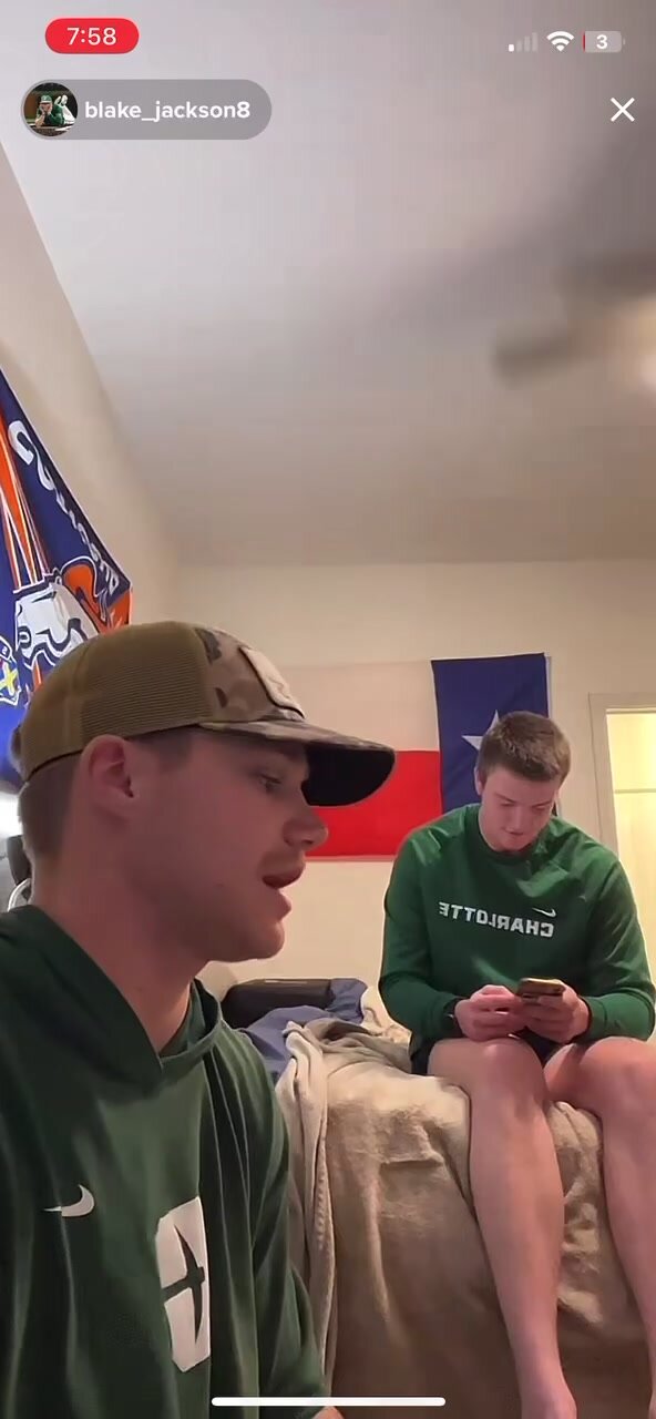 College bros farting on command