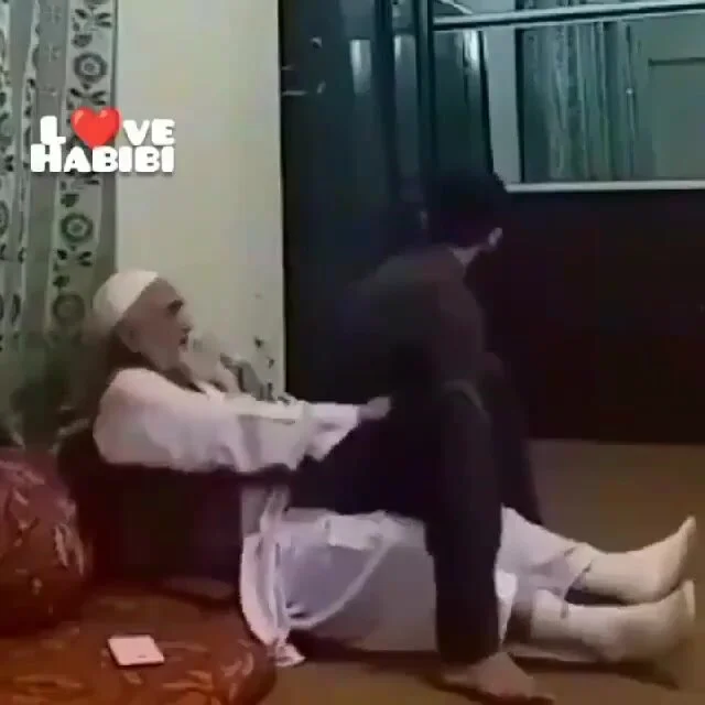 Habibi Arab Fuck - Older arab habibi with younger nephew - ThisVid.com em inglÃªs