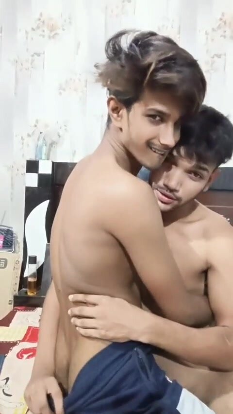 Indian Gay best friend hookup