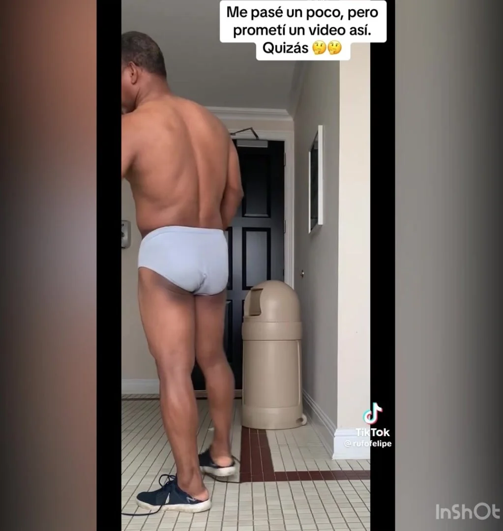 Latin Daddy Bulge - ThisVid.com