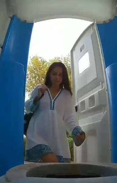 O toilet: Porta potty spycam catches cuties low… ThisVid.com