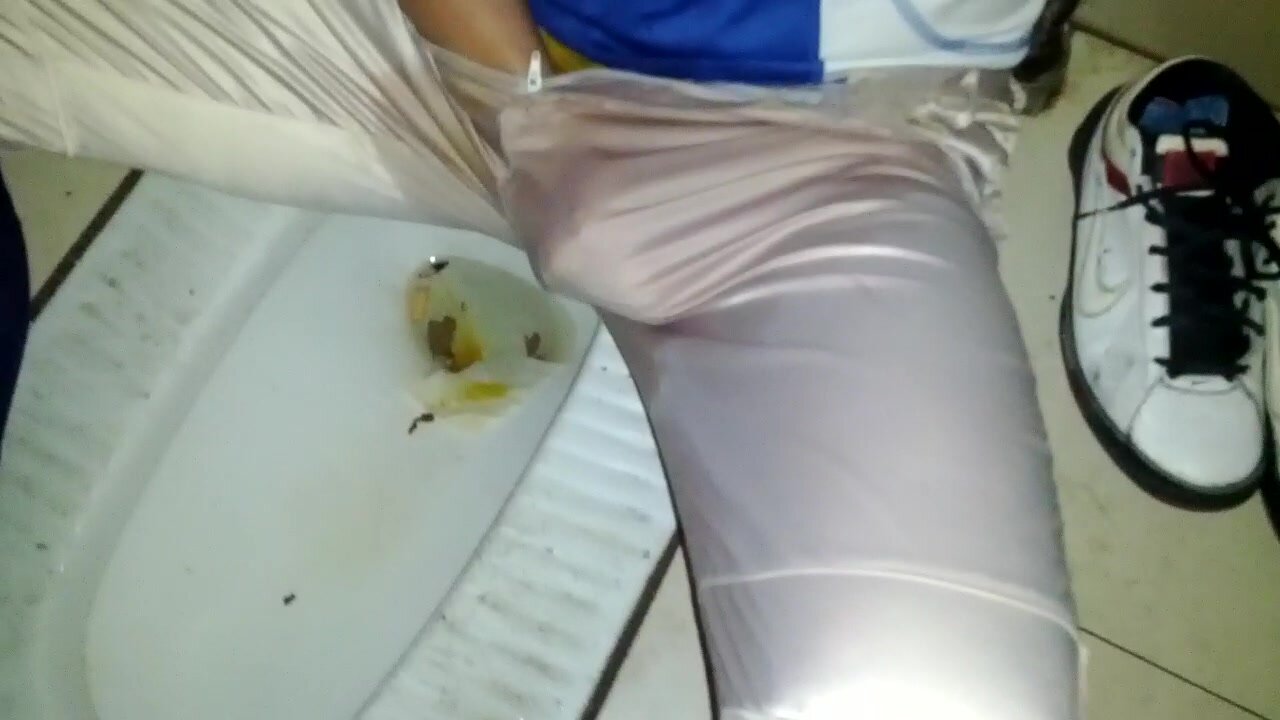 Cum on the dirty toilet floor with wearing silky pants