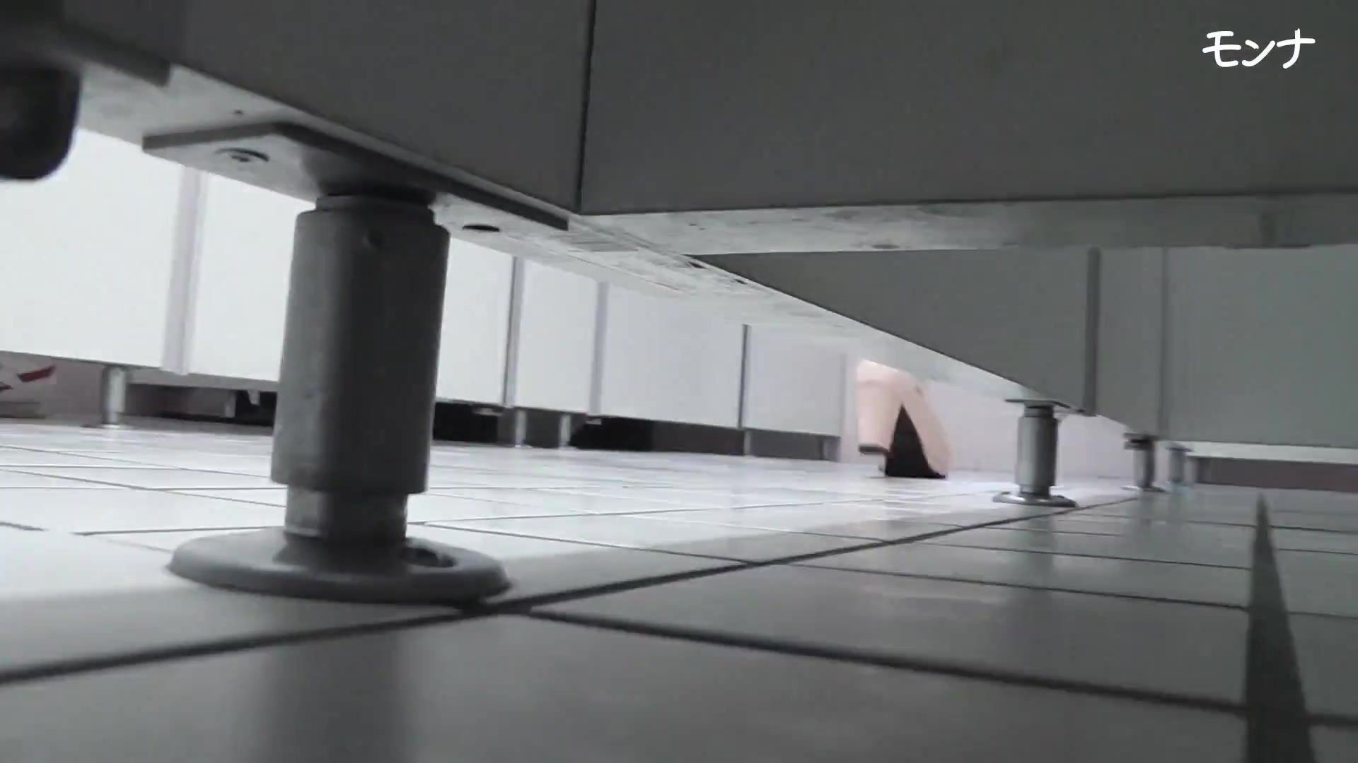 Japanese Ladies Toilet Voyeur - video 286