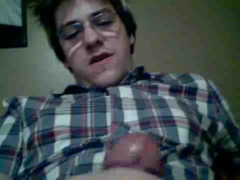 Cute Nerd Has A Wank