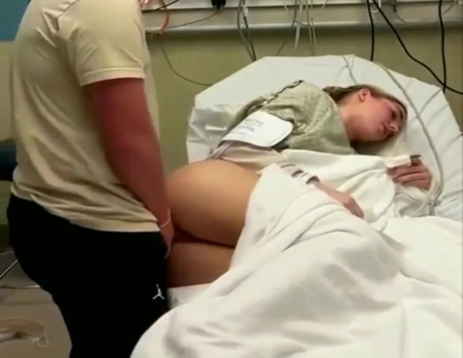 Another hospital bed fuck - ThisVid.com