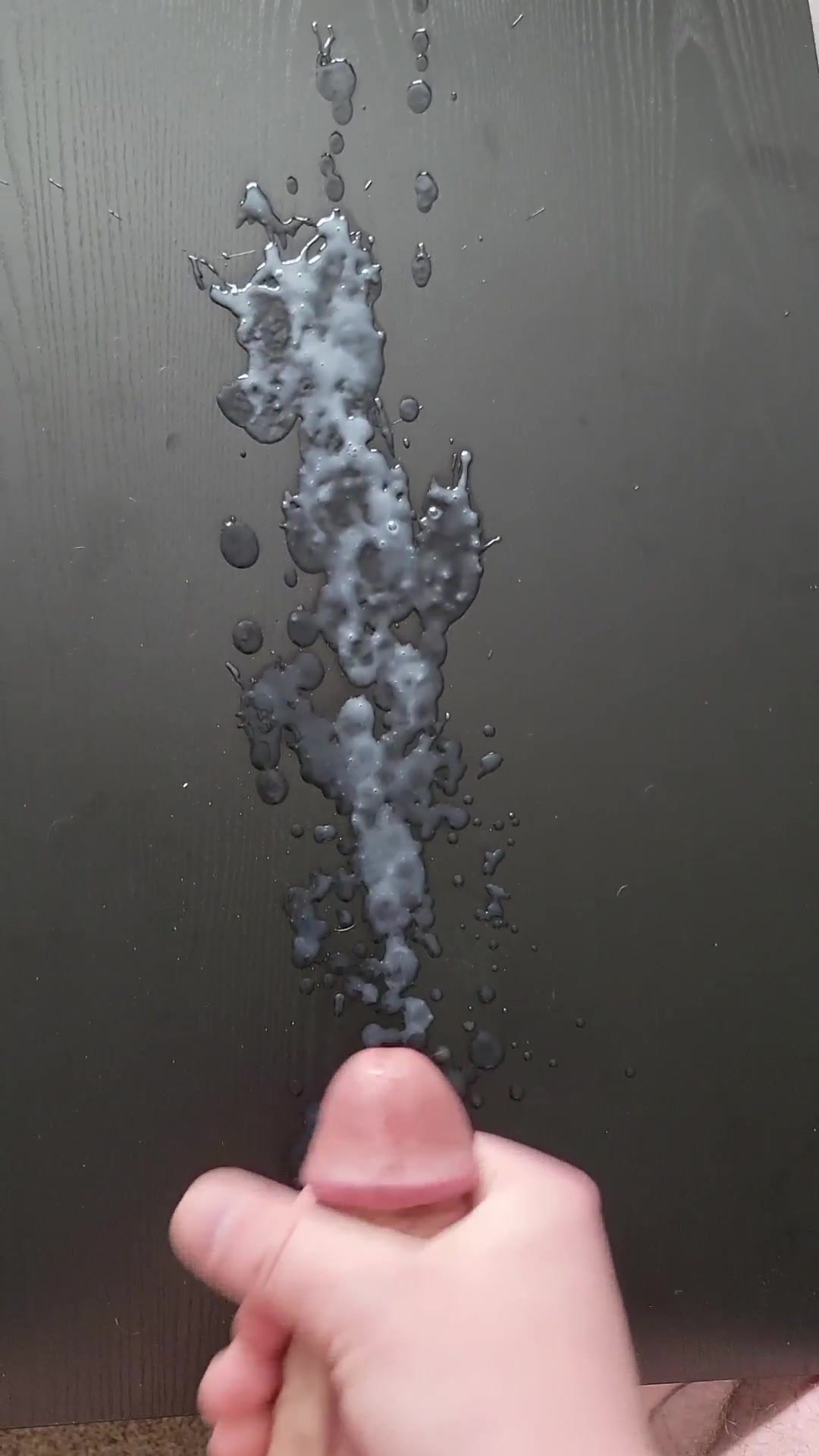 Cumshot1
