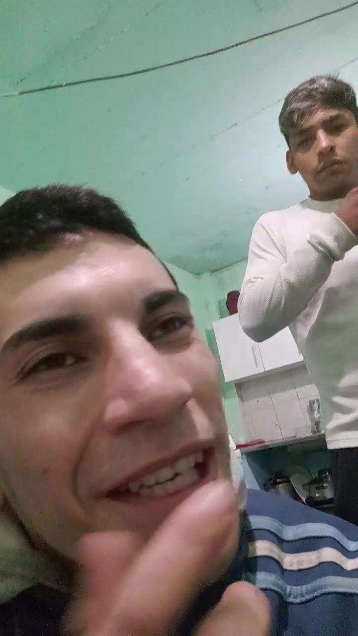 spanish guys on cam