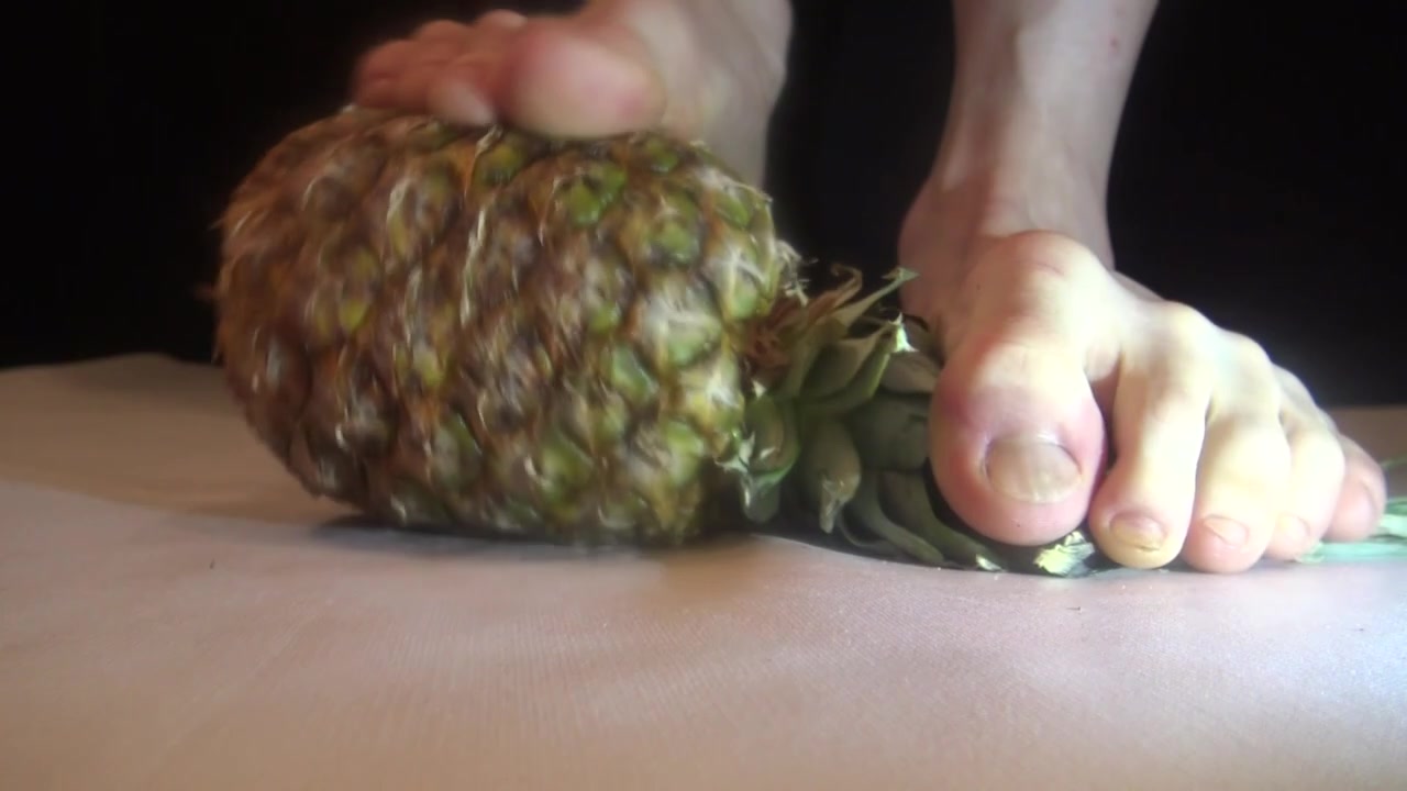 crushing pineapple