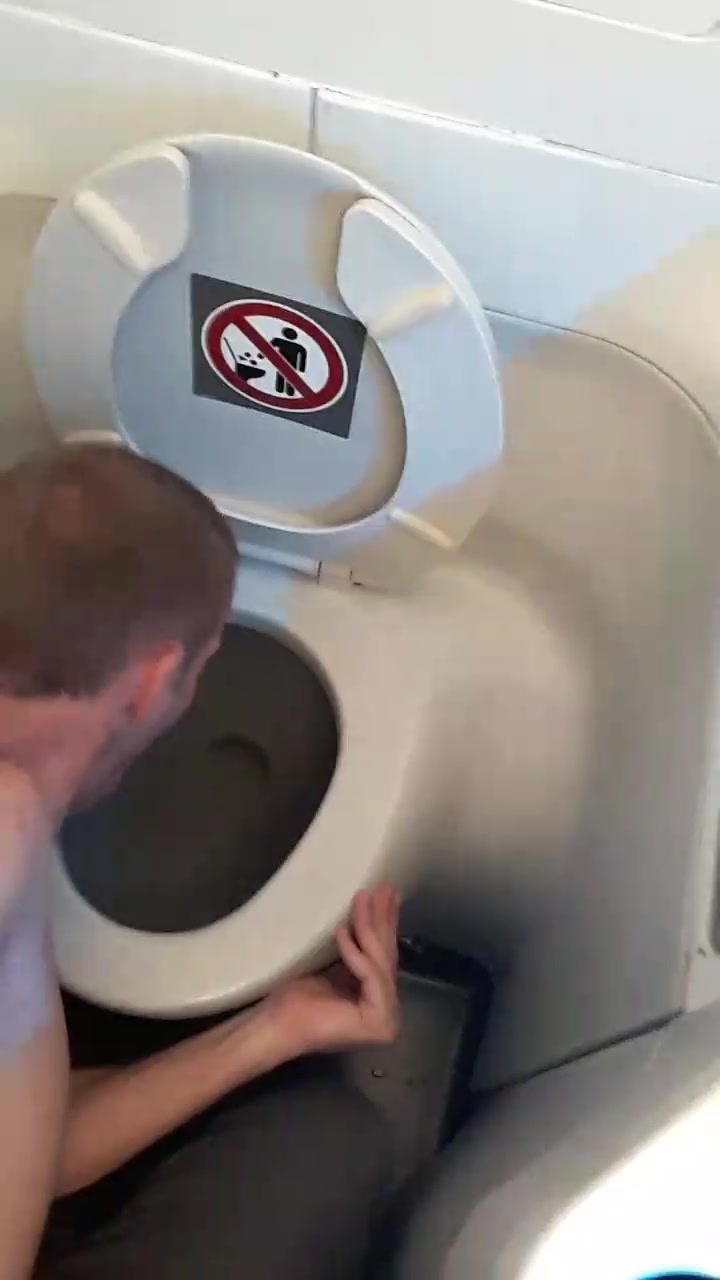 tweaker fag strips in small bathroom