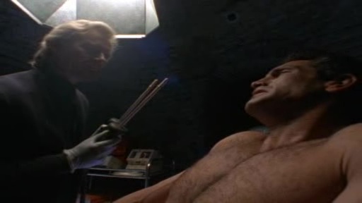 Shirtless bondage, ...: Highlander S03E16