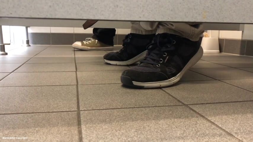 two hot guys pooping together
