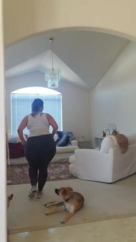 pawg show her curves