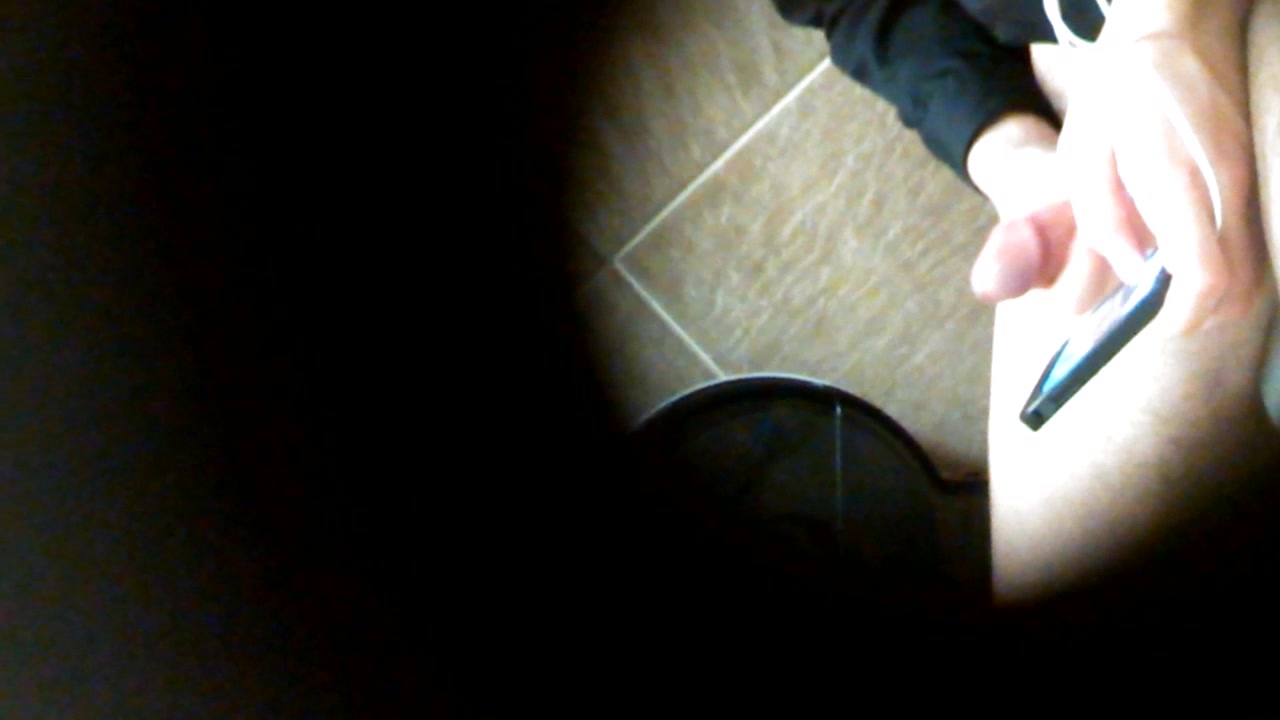 Jerking off in the next stall 3