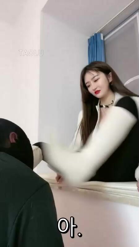 Chinese femdom with automatic korea sub - video 3