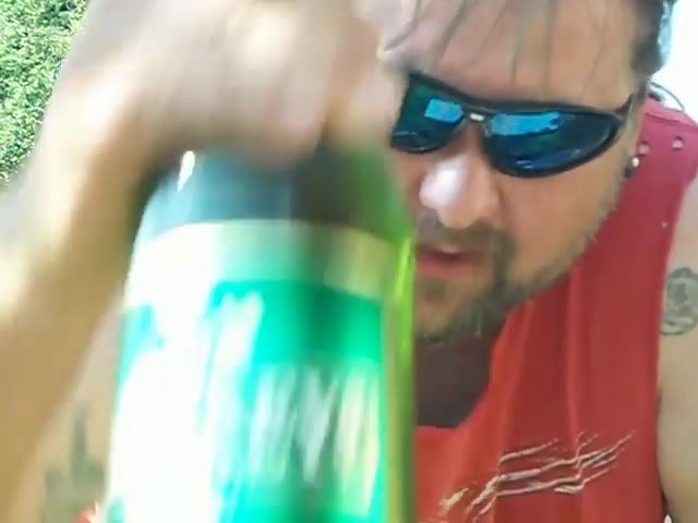 40 oz chug in 45 seconds by fat redneck