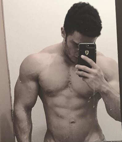 Jesus Basurto young gay bodybuilder