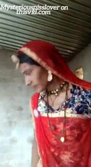Village wife exposes video for cousin bro leak