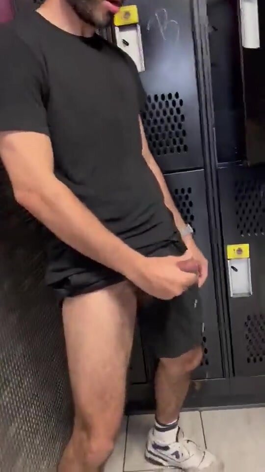 Dude films buddy\