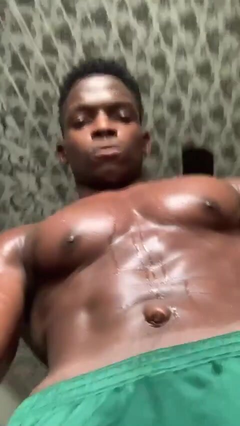 Beautiful African muscle - 2