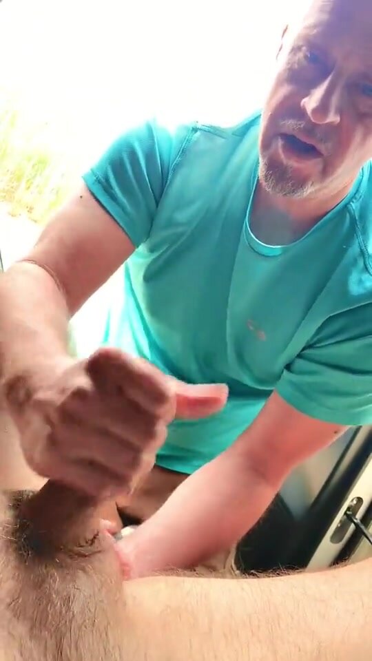 dad cruises for cock