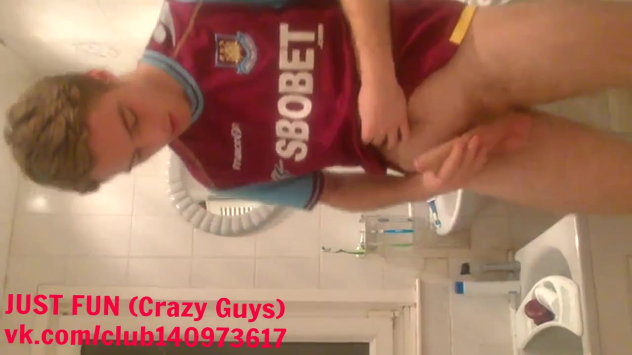 HOT BOY STROKING IN THE TOILET - video 2