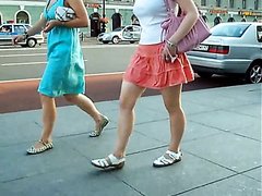 Russian Girls Street Upskirt (25)
