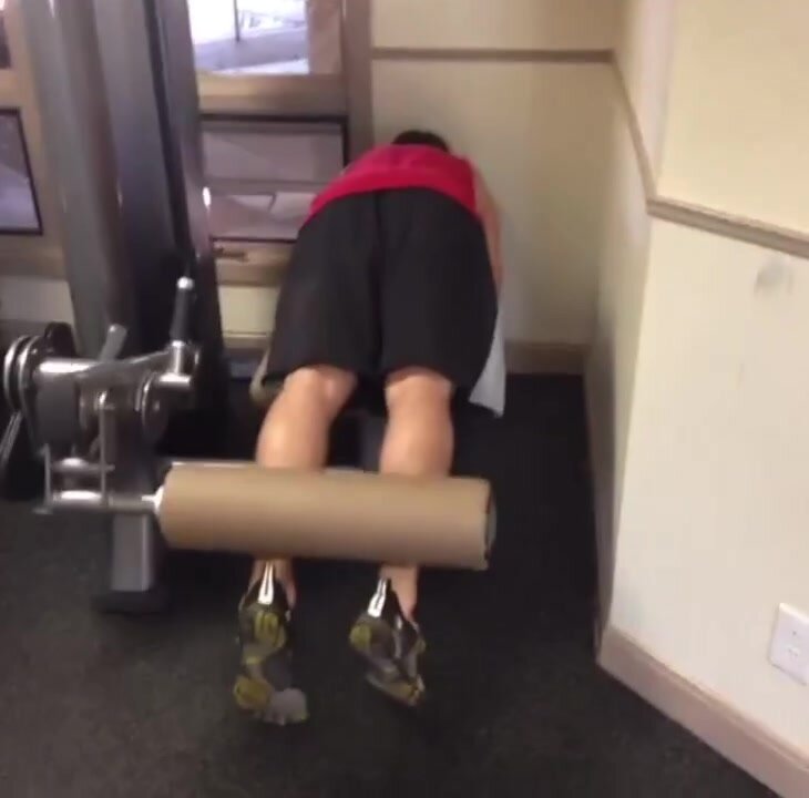 Man farting at the gym
