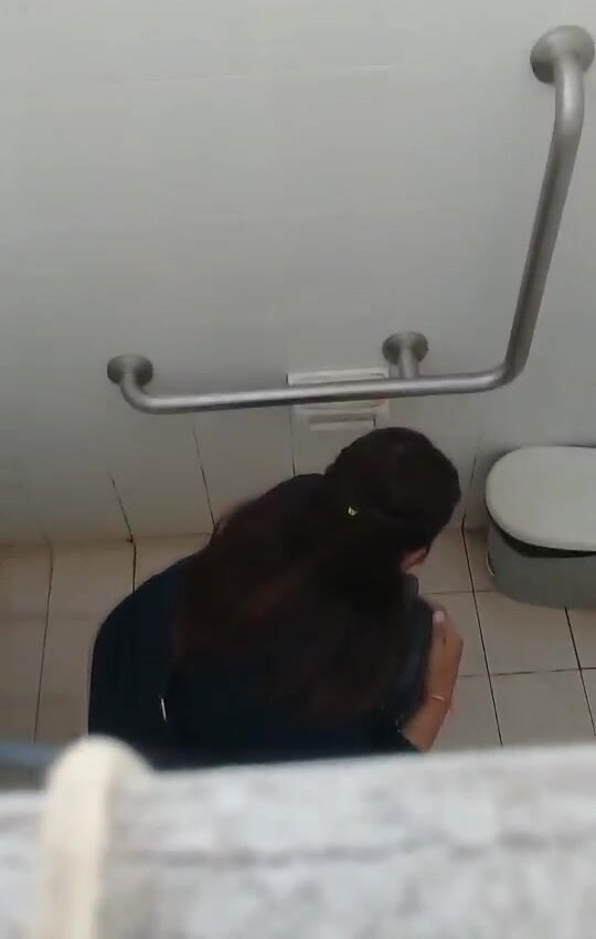 Girl thai  in toilet