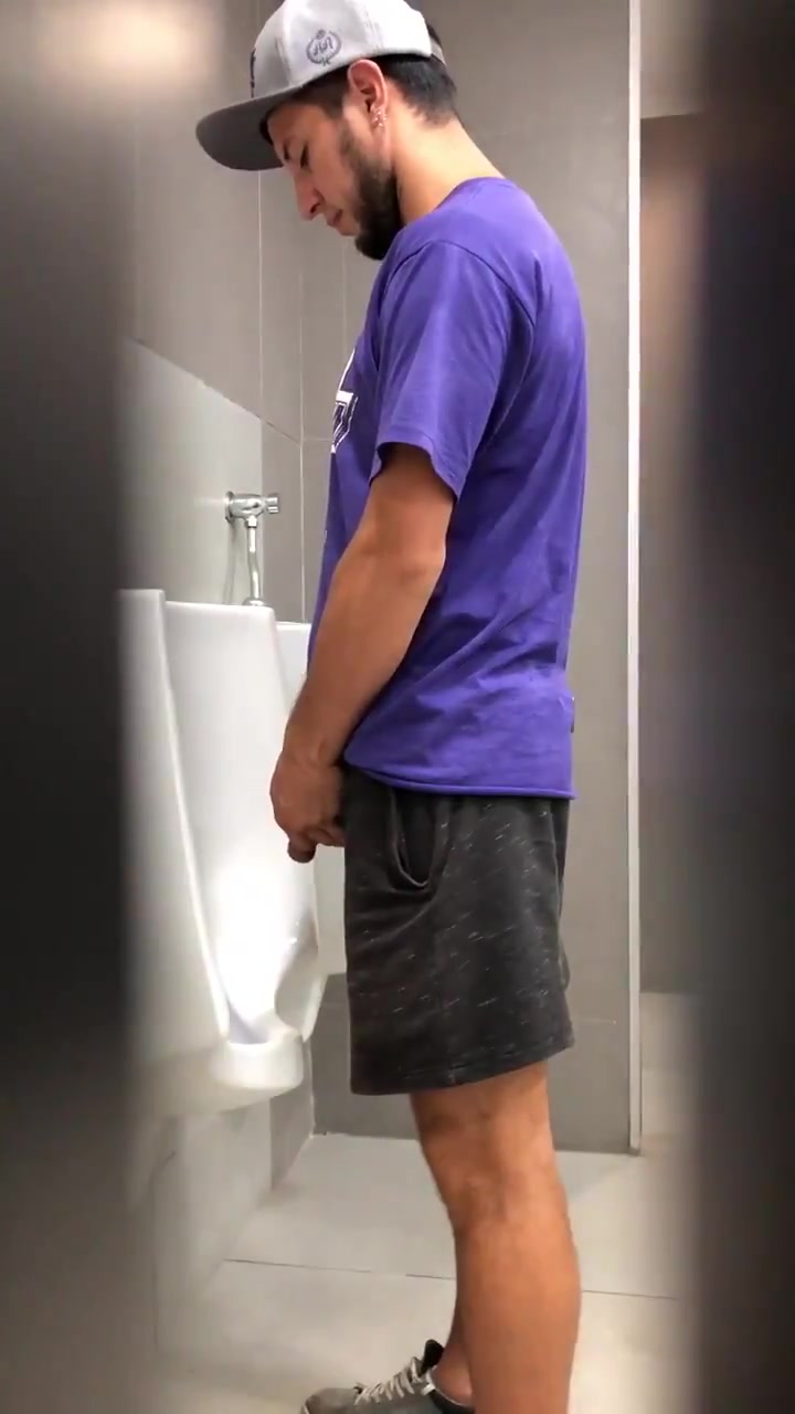 HOT GUYS PISSING AT URINAL - video 2
