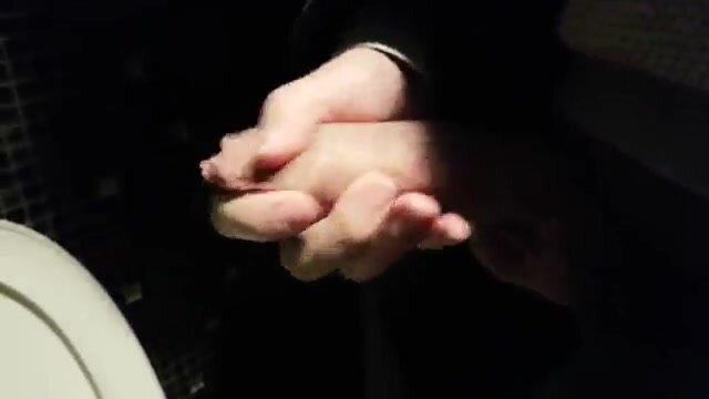 uncut wank - video 5