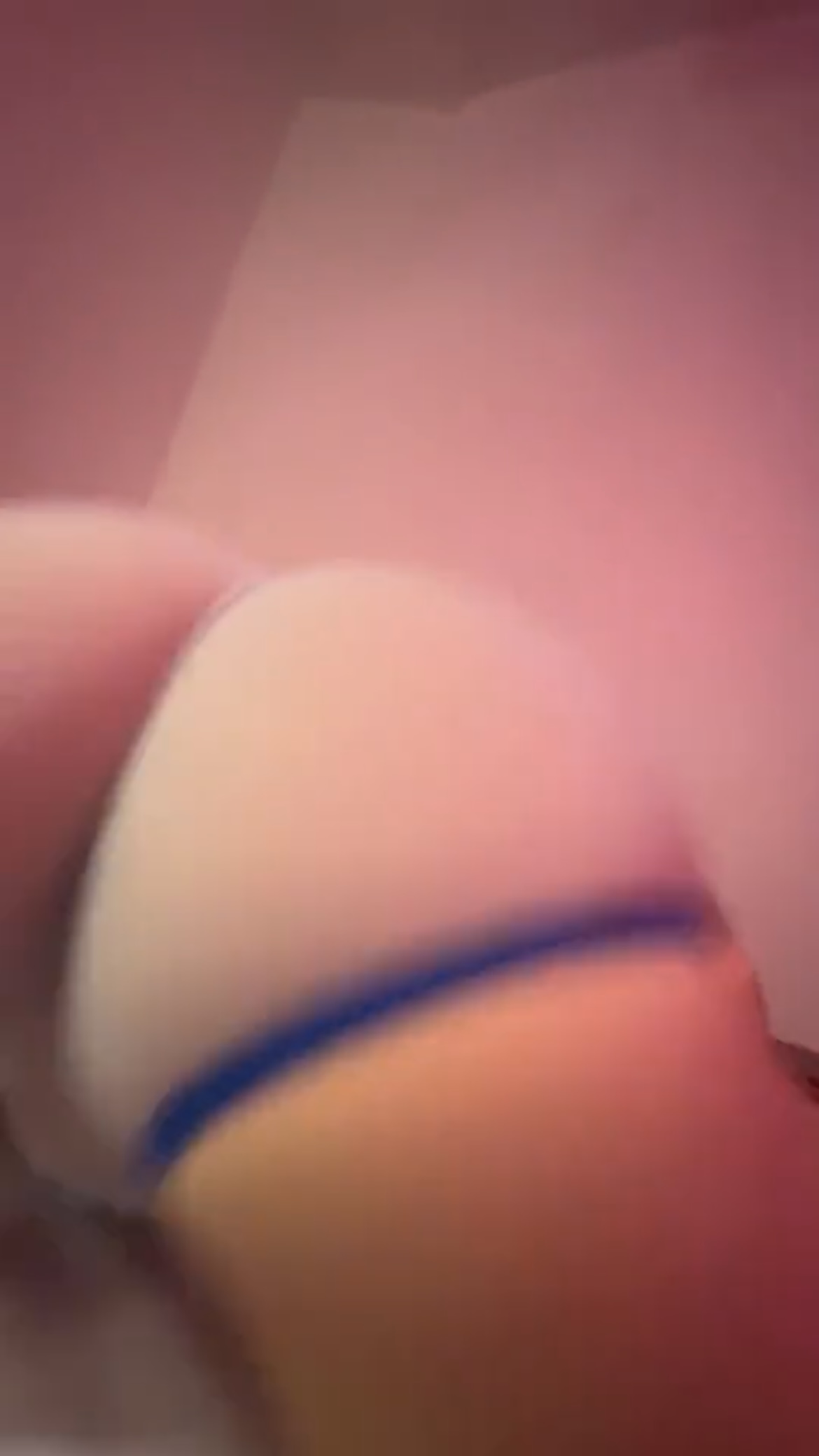POV: shoving your face in a twerking bussy