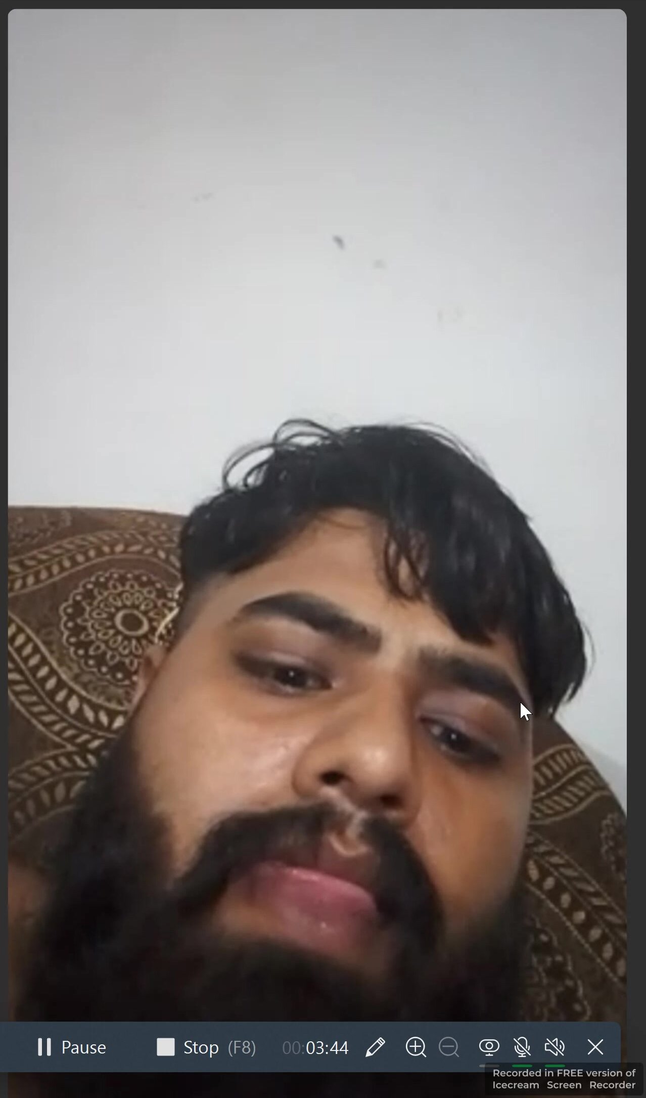 Paki Mundda Playing on Webcam