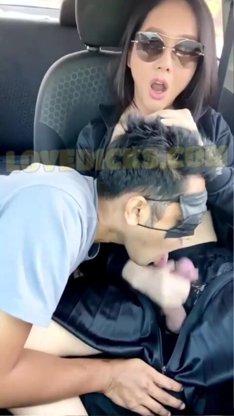 Licking cum of her cook in the car