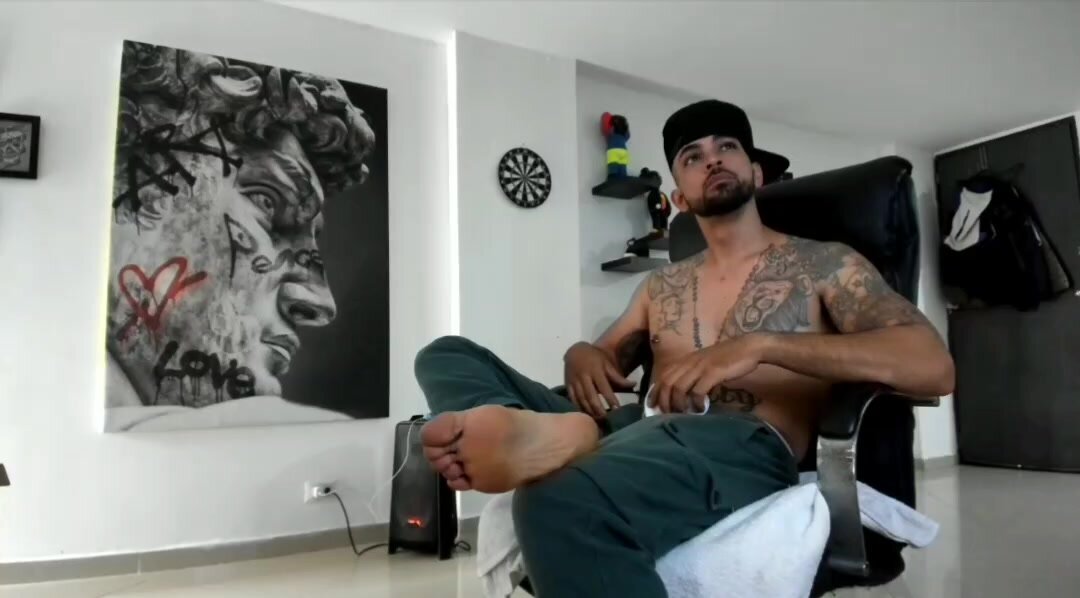 Inked master and his dirty feet
