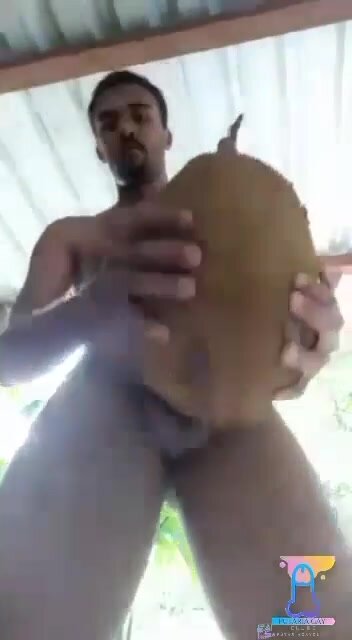 Fucking a fruit