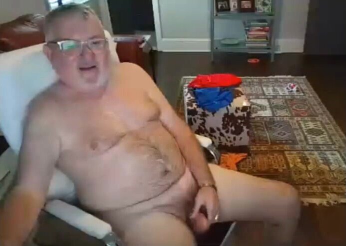 Daddy cums on cam - video 771