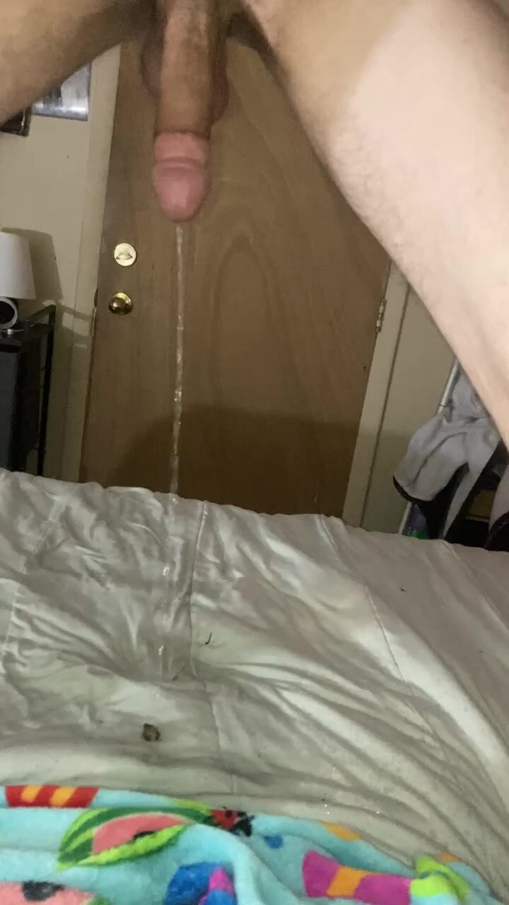 Before work piss on the bed