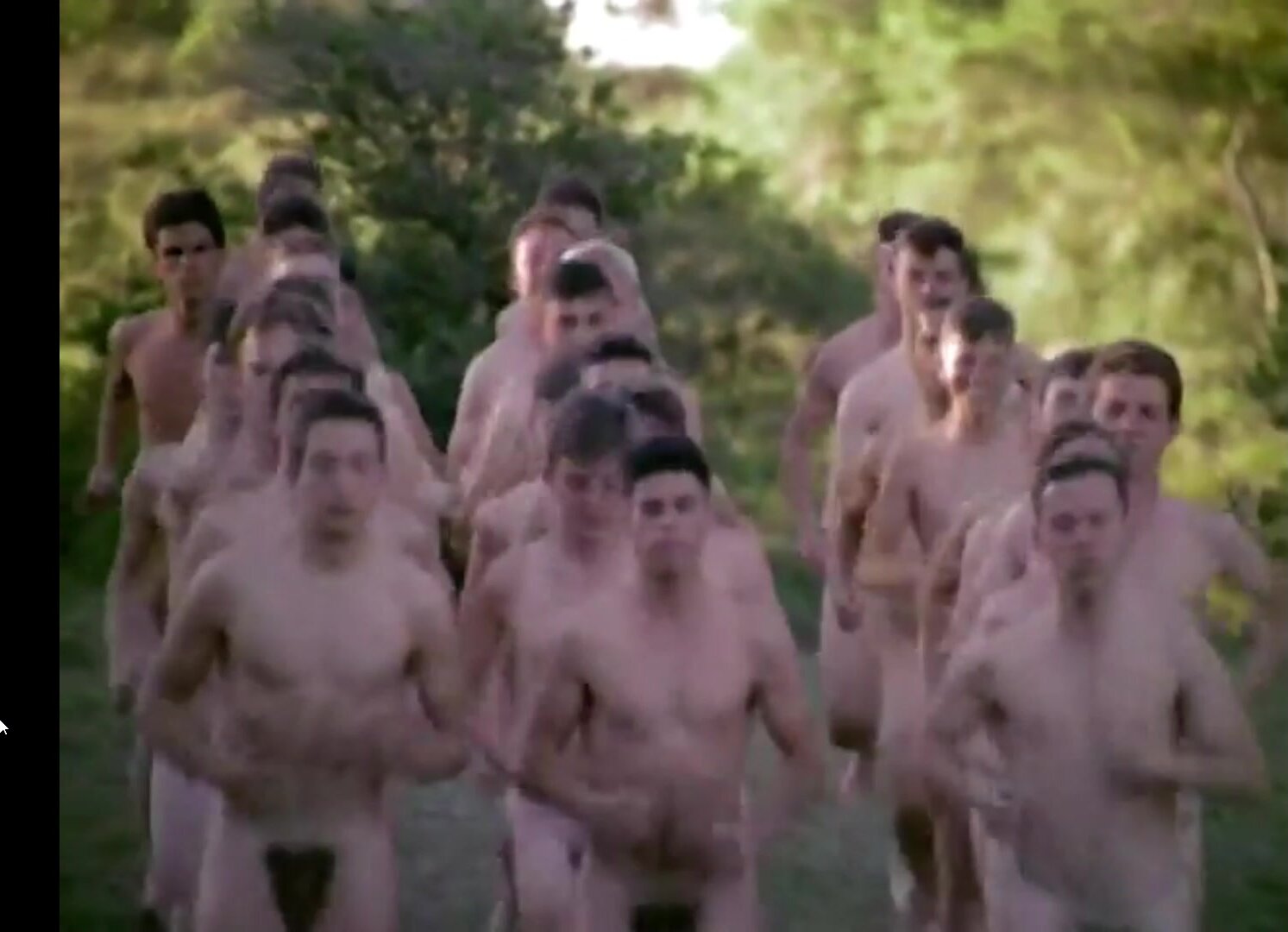 Multiple young men naked in a Brazilian movie (1976)