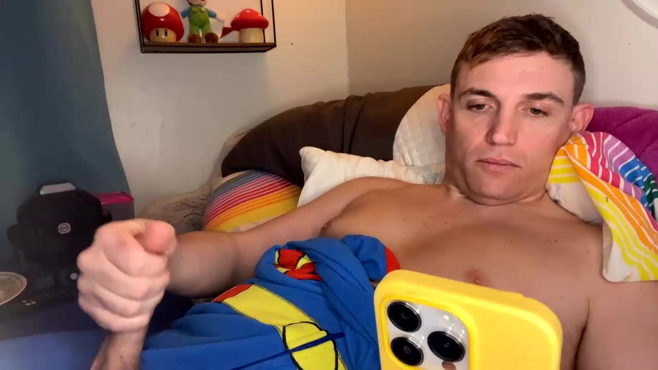 White Twink Cums In His Bed