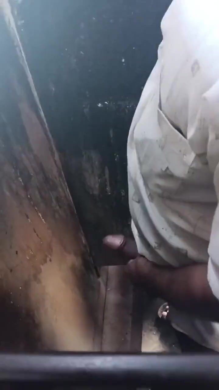 Indian toilet - video 12