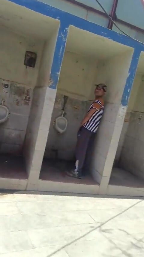 Indian toilet - video 26