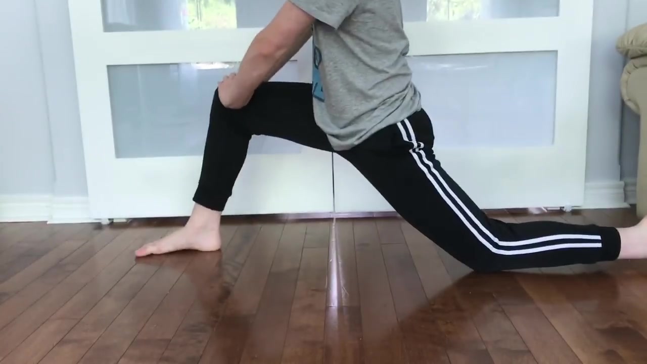 Get FLAT RIGHT and LEFT leg SPLITS the FASTEST way possible