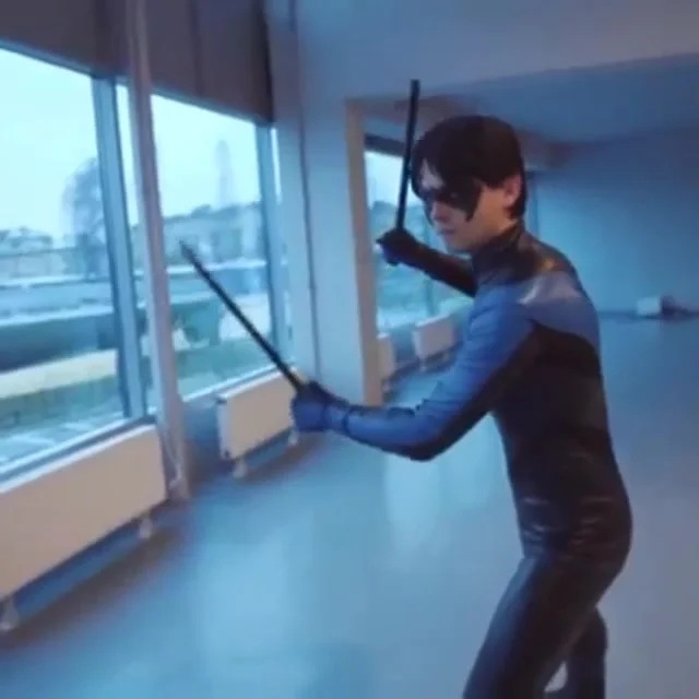 Gay Nightwing Porn - Nightwing cosplay - ThisVid.com