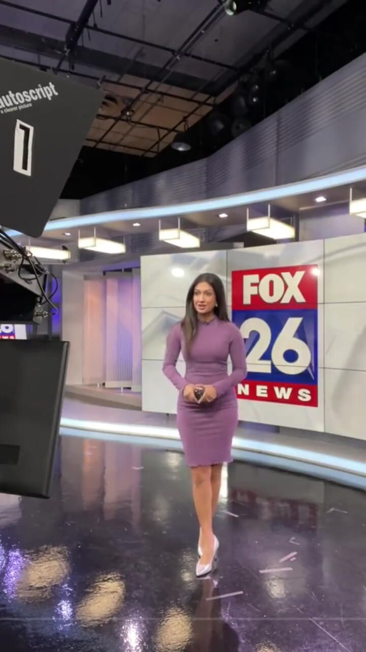 Cute Fox 26 (Houston) is desperate for a commercial bre