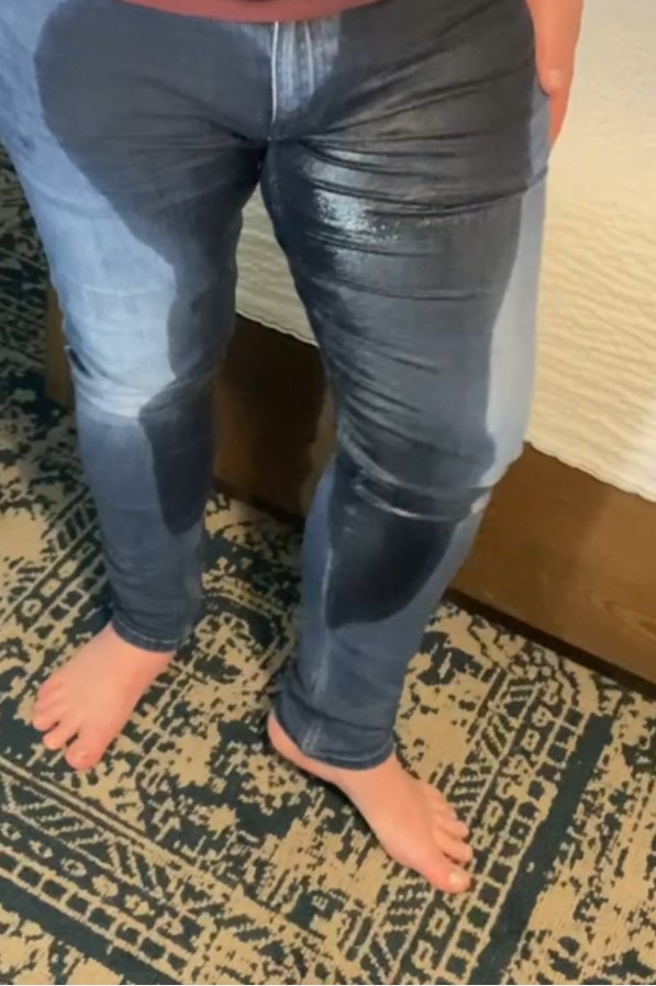 Night in tight jeans 1