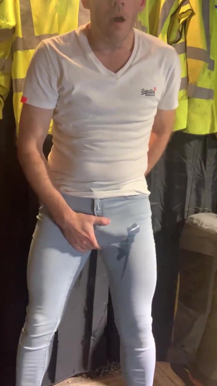 Sexy man have to pee so he pissed on his pants