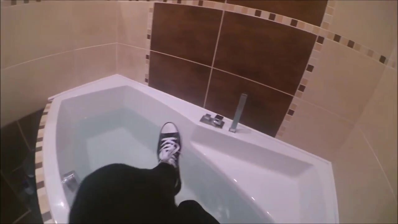 Wearing clothes in bath