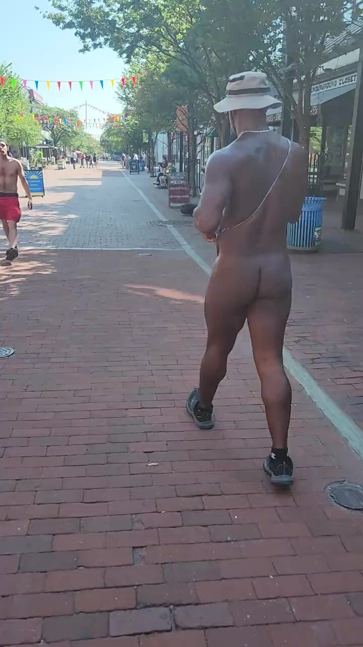 black nudist guy walks naked in public 1