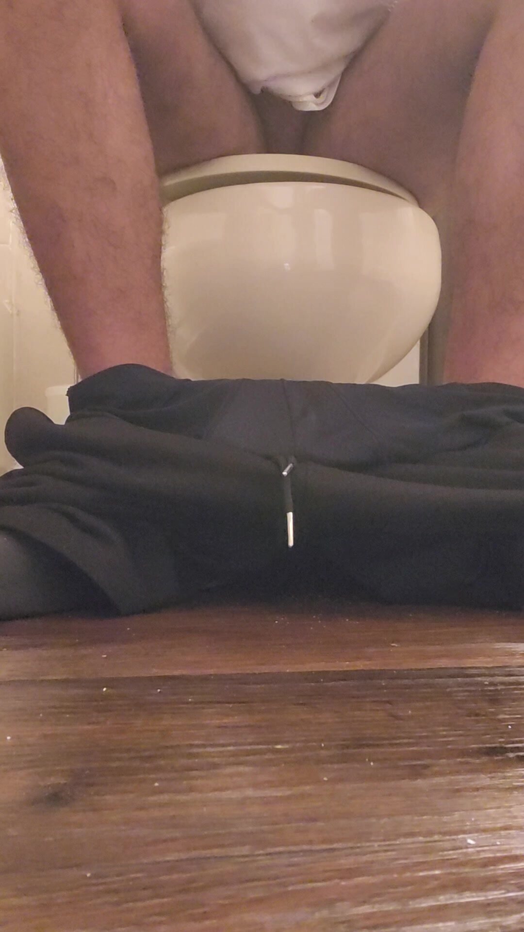 Young HOT boy has a Gassy poop on the toilet